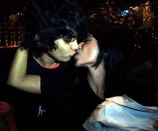foto dewi persik bersetubuh