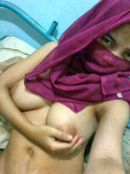 jilbab ngentot