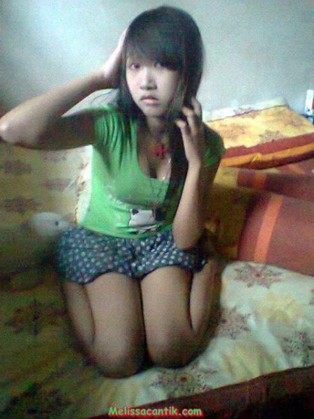 ngesek di warnet