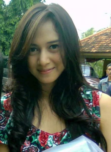 nina zatulini suami