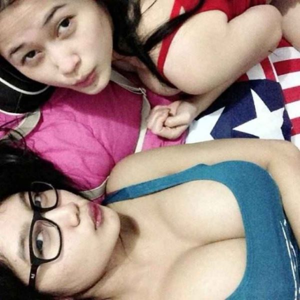 pamela safitri topless