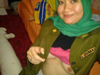 nyepong kontol
