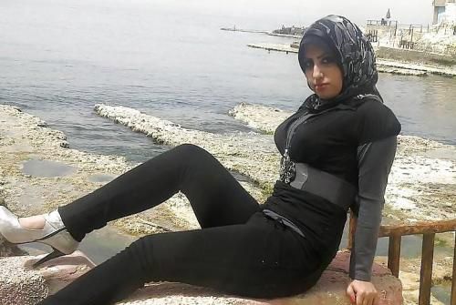 qatar women