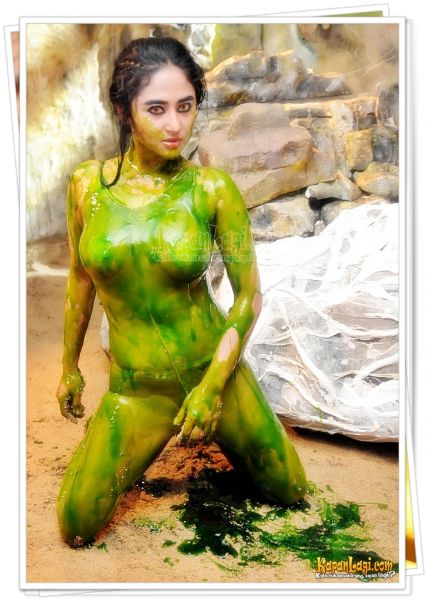dewi persik nude
