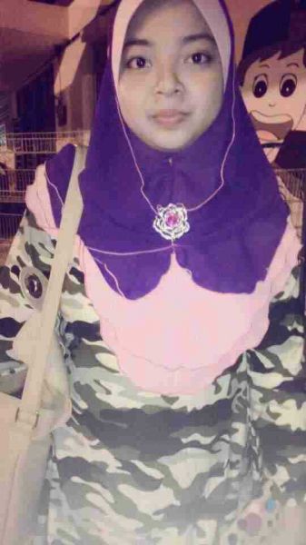 eva trio macan bugil