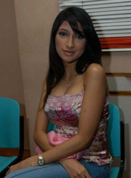 frank zagarino ayu azhari
