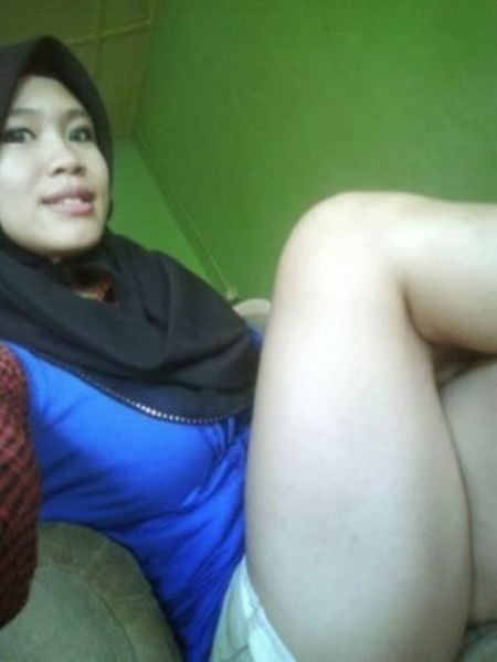 jilbab bugil
