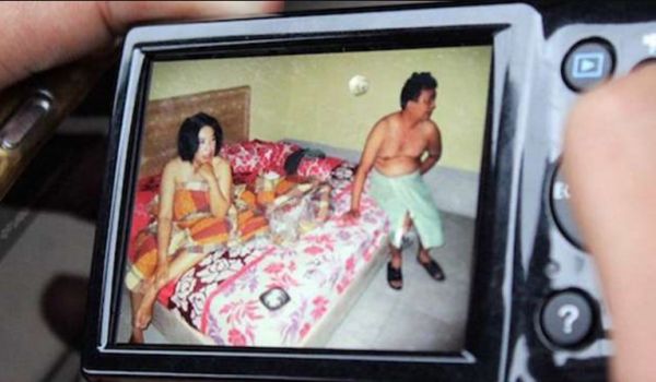 kisah istri selingkuh