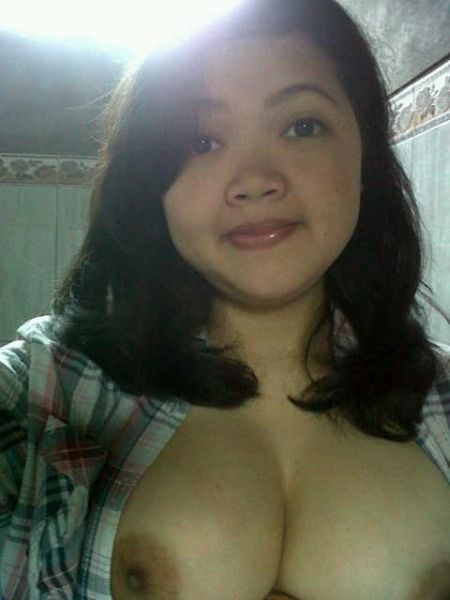puting susu besar