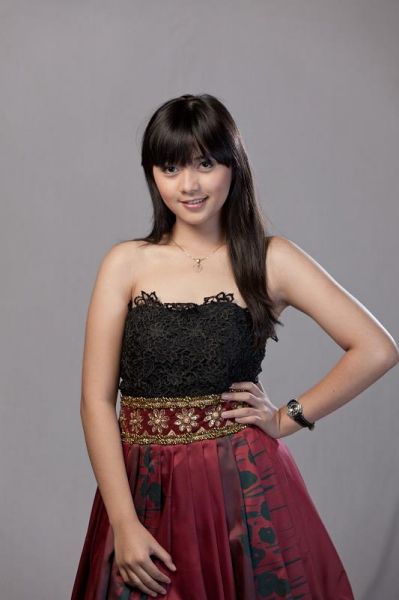 putri ayu david foster