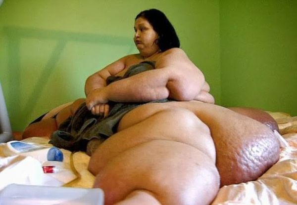wanita gemuk cantik