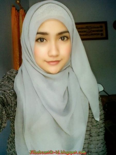 berhijab wanita dari india