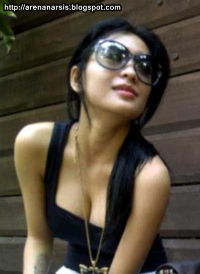 model hot majalah indonesia