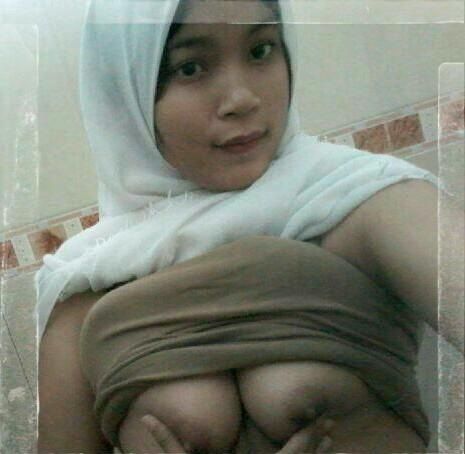 gambar susu montok