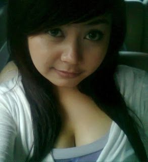 wanita cantik bugil