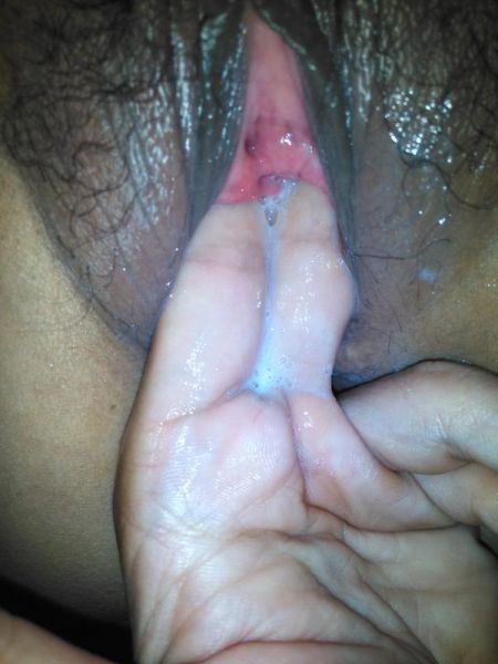 slimpics memek online gambar 1
