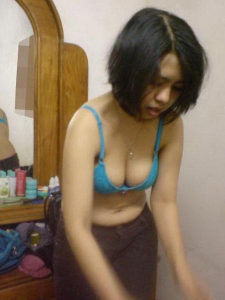 memek lonte