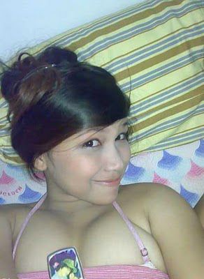 tahun ngentot toket gede