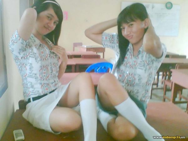 cewek imut mulus