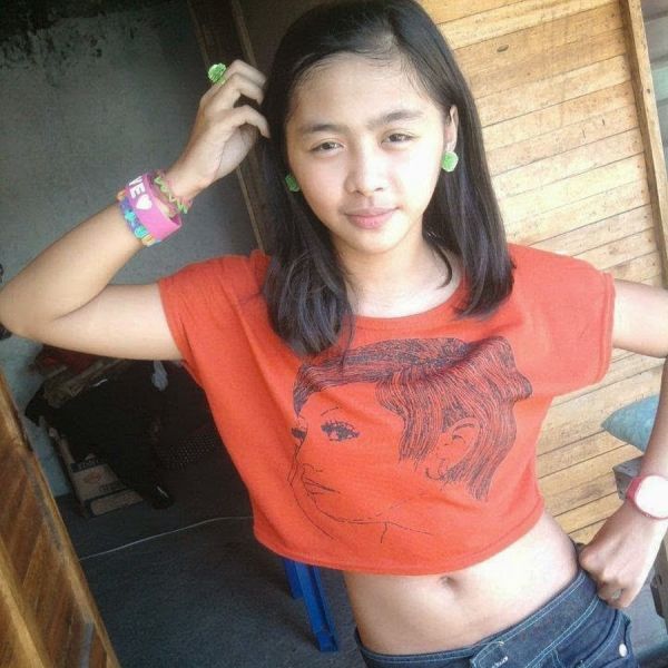 pamela safitri topless