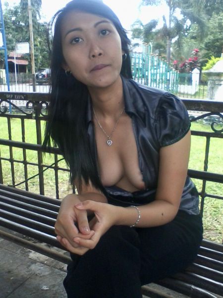 cewek nungging