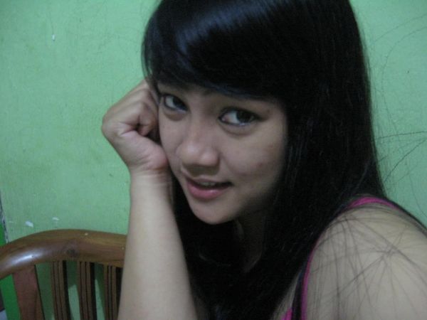 nadila ernesta telanjang