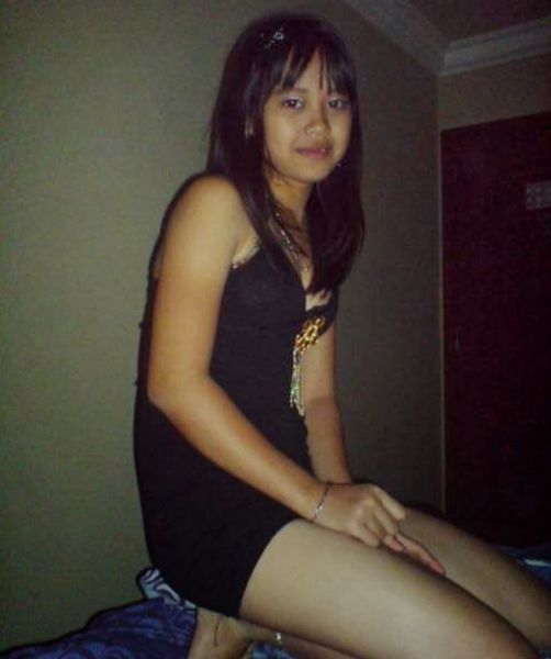 pembantu bispak