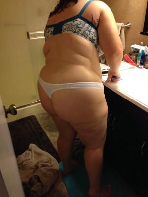 ibu ibu blowjob