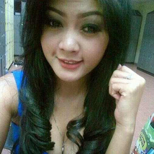 susu montok artis indonesia
