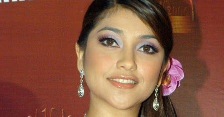 sarah azhari hot sexy girls