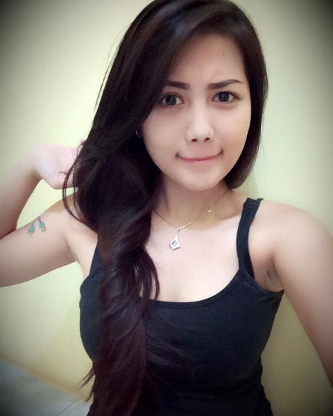 artis cantik bugil