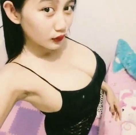 twitter pamela safitri koleksi