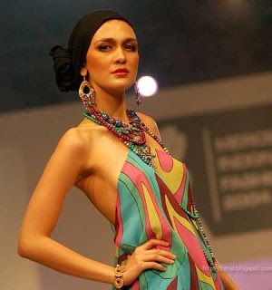 smp tanpa busana
