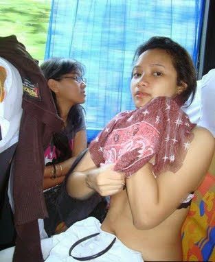cewek indonesia telanjang