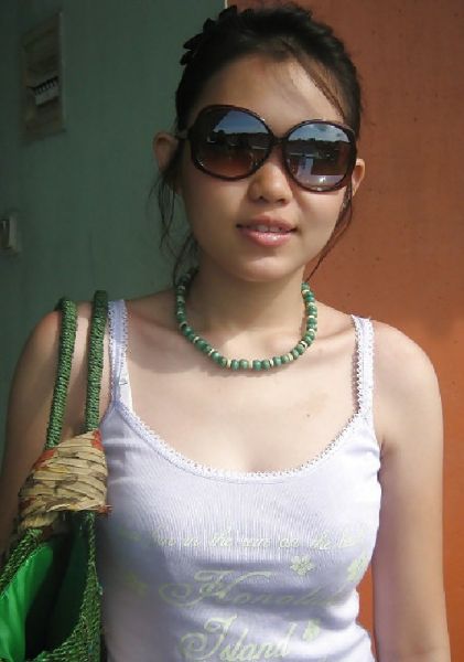 cewek montok mulus