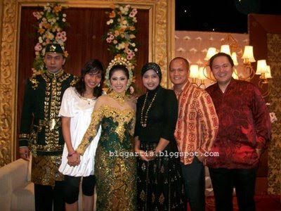 agnes monica