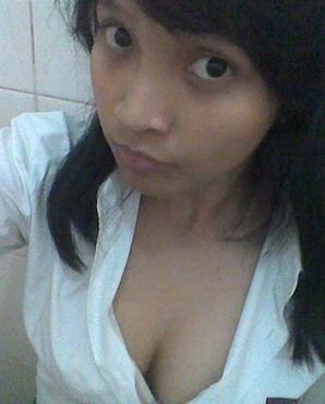 cewek cantik