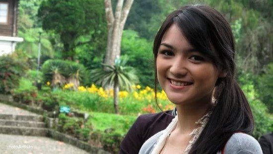 foto artis citra kirana