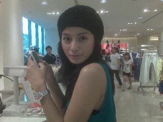 pakaian wanita tanpa bh