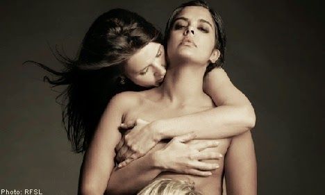 hot lesbian pussy
