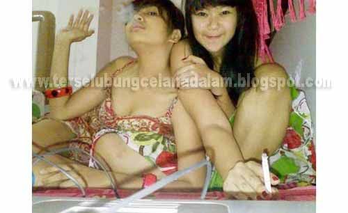 artis toket montok