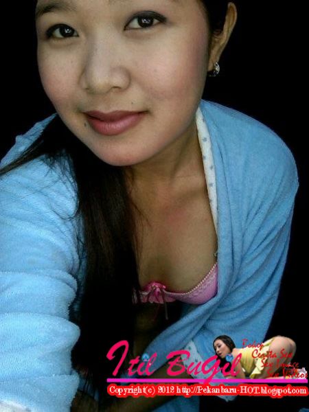 jilat memek