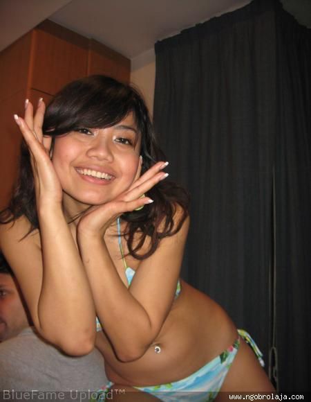cewek cantik