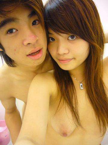 gadis cantik bugil