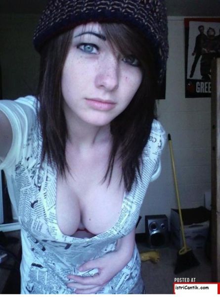 tiara lestari hot