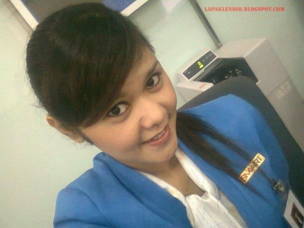 foto pegawai bank