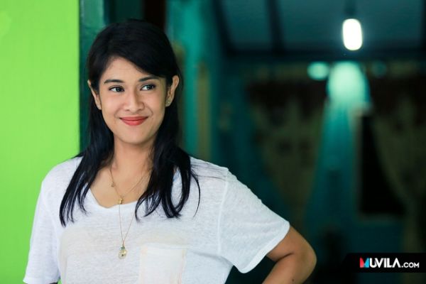 ayu anjani bugil
