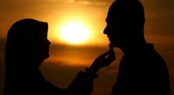 suami istri membaca al quran