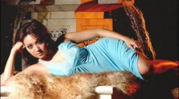 taffana dewi hot