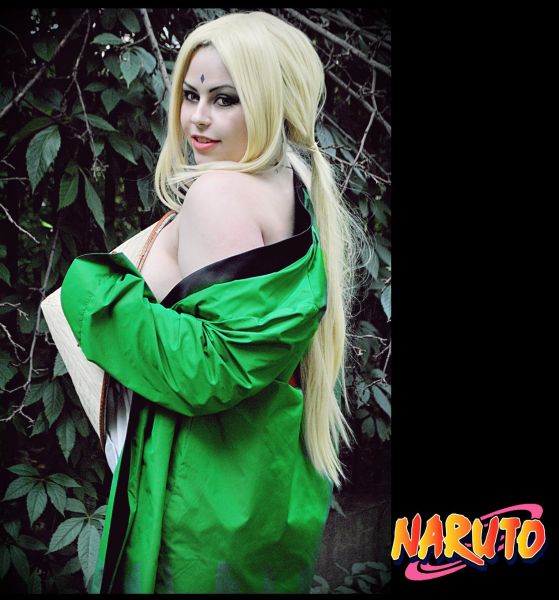 tsunade cosplay hot